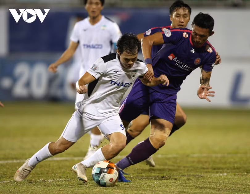 5 điểm nhấn vòng 4 giai đoạn II V.League 2020: HAGL lại thua, Hà Nội FC chờ “đại chiến” Viettel