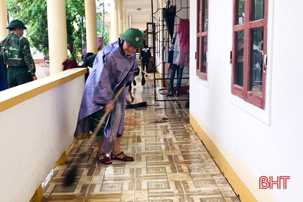 Giúp Nhân dân khắc phục hậu quả sau lũ