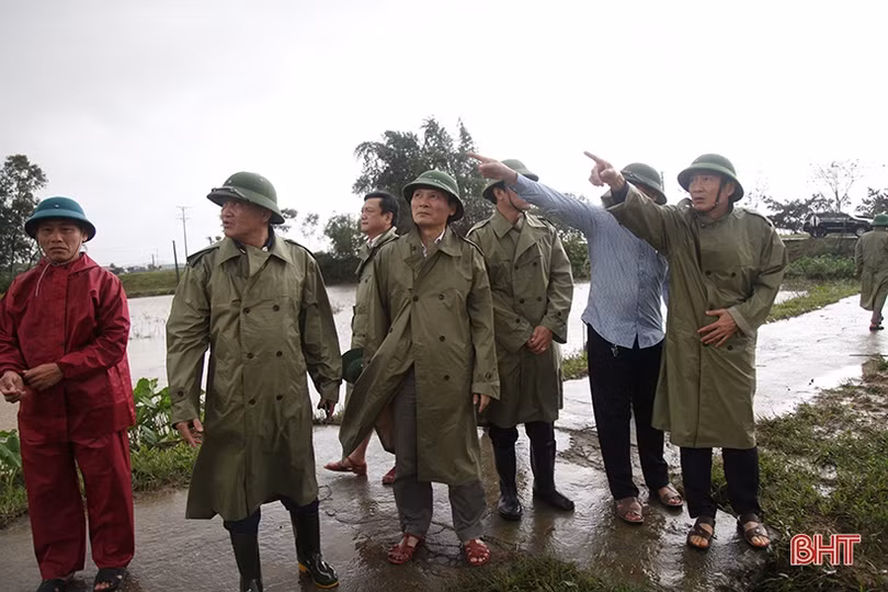 Tuyệt đối không để người dân đã được sơ tán quay lại nhà trong vùng có nguy cơ sạt lở