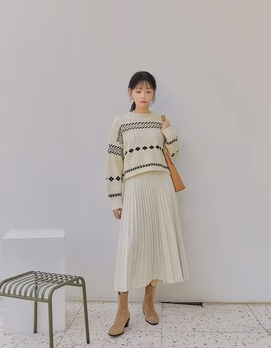 Phối áo dệt kim đi làm hoàn hảo cho phái đẹp