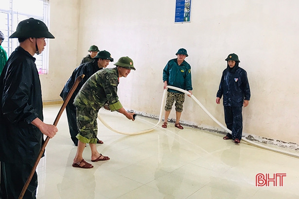 Giúp Nhân dân khắc phục hậu quả sau lũ