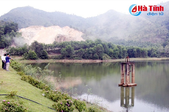 190 ho dap o ha tinh keu cuu truoc mua mua lu