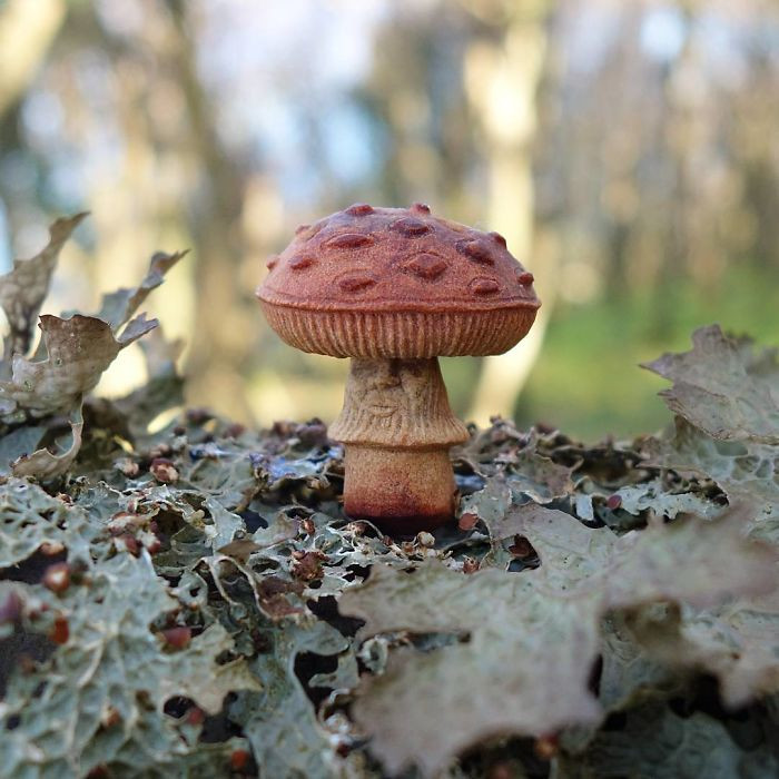 ngo ngang cac tac pham nghe thuat dieu khac tren hat bo