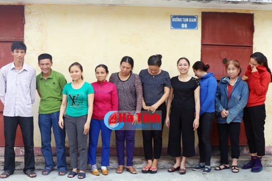 triet xoa duong day lo de bat giu 12 doi tuong
