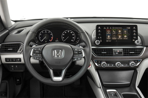 Vô-lăng tinh chỉnh, màn hình Audio 8 inch. honda accord 2018 thay doi toan dien doi thu camry moi