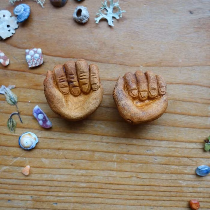 ngo ngang cac tac pham nghe thuat dieu khac tren hat bo