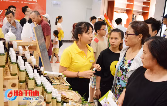 vincom plaza ha tinh bat dau di vao hoat dong