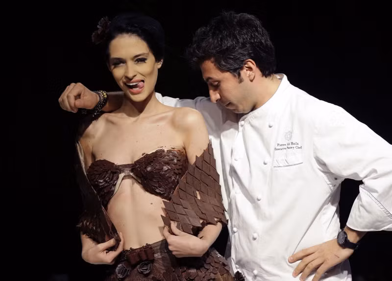 ngam nhung tac pham nghe thuat sieu doc dao lam tu chocolate