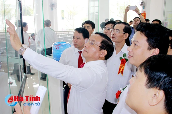 Khai trương Trung tâm hành chính công tỉnh Hà Tĩnh
