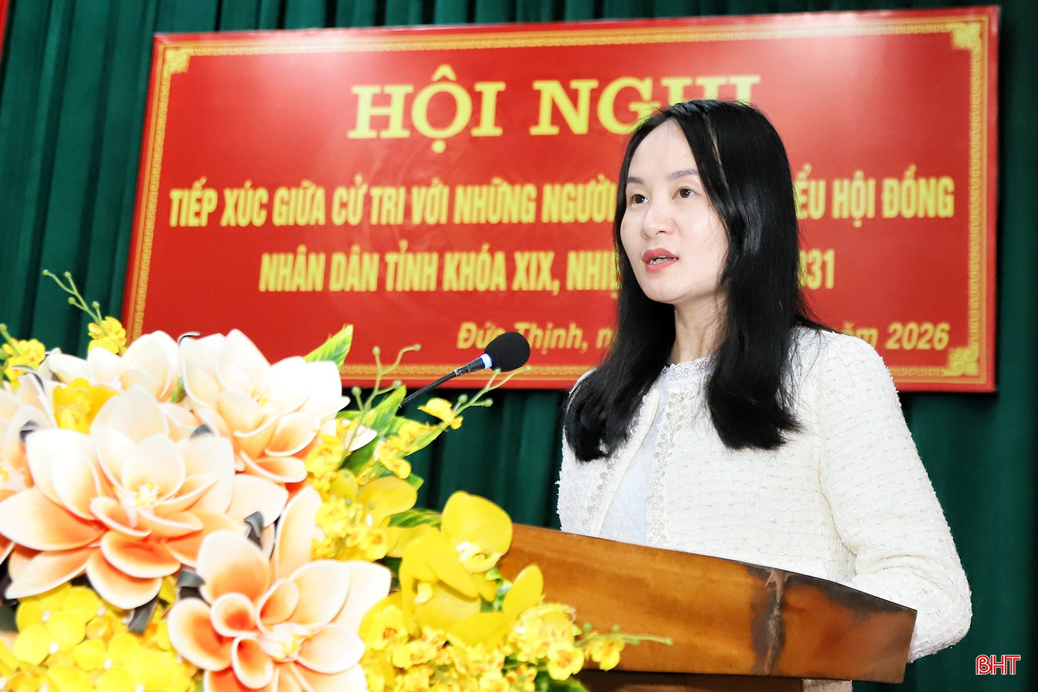 Bà Hoàng Dương Liễu - Chuyên viên Phòng Quản lý Báo chí và Xuất bản, Sở Văn hoá - Thể thao và Du lịch trình bày chương trình hành động.