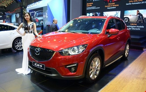 Kia, Mazda, Peugeot đồng loạt giảm giá dịp cuối năm ảnh 1