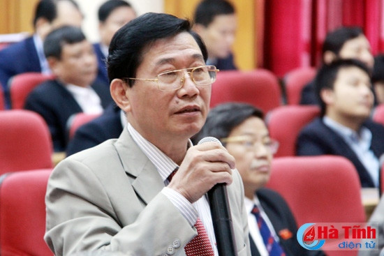 Khai thác khoáng sản trái phép, xét tuyển viên chức "nóng" phiên chất vấn ảnh 5 Khai thác khoáng sản trái phép, xét tuyển viên chức "nóng" phiên chất vấn ảnh 5