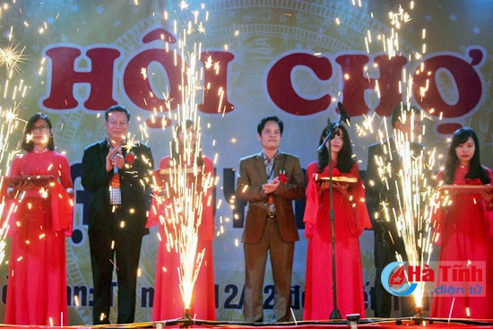 Thạch Hà tổ chức Hội chợ Thương mại năm 2015 ảnh 1
