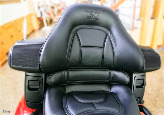 Chi tiết Honda Goldwing phiên bản đặc biệt tại Việt Nam ảnh 5