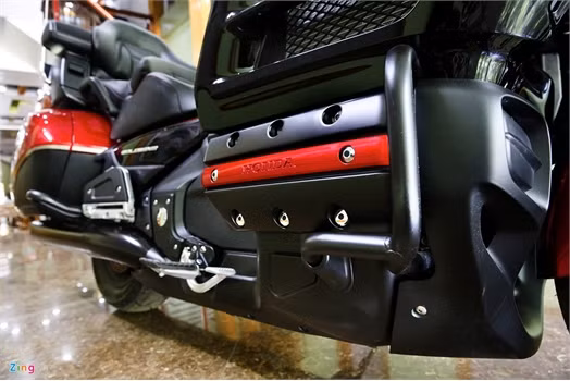 Chi tiết Honda Goldwing phiên bản đặc biệt tại Việt Nam ảnh 4