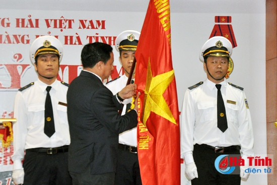 Cảng vụ Hàng hải Hà Tĩnh đón nhận Huân chương Lao động hạng ba ảnh 1