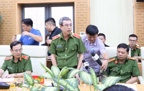 Vụ án xảy ra ở Cục lãnh sự: các bị can nhận hàng chục tỷ đồng
