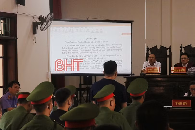 Hà Tĩnh: Tuyên án tử hình đối tượng trong đường dây mua bán ma túy liên tỉnh