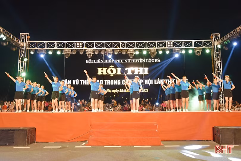 12 đội tham gia Hội thi “Dân vũ thể thao” huyện Lộc Hà