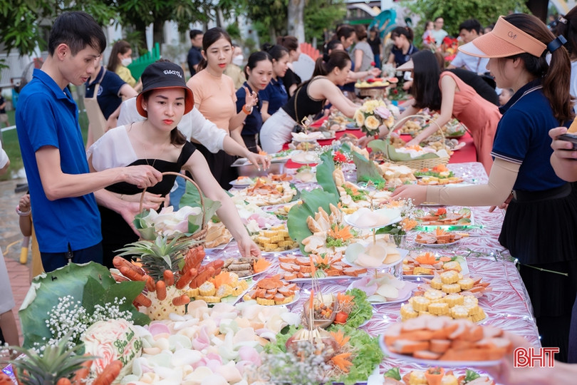 Vui ngày hội gia đình cùng phụ huynh, học sinh Trường Mầm non Trung Kiên
