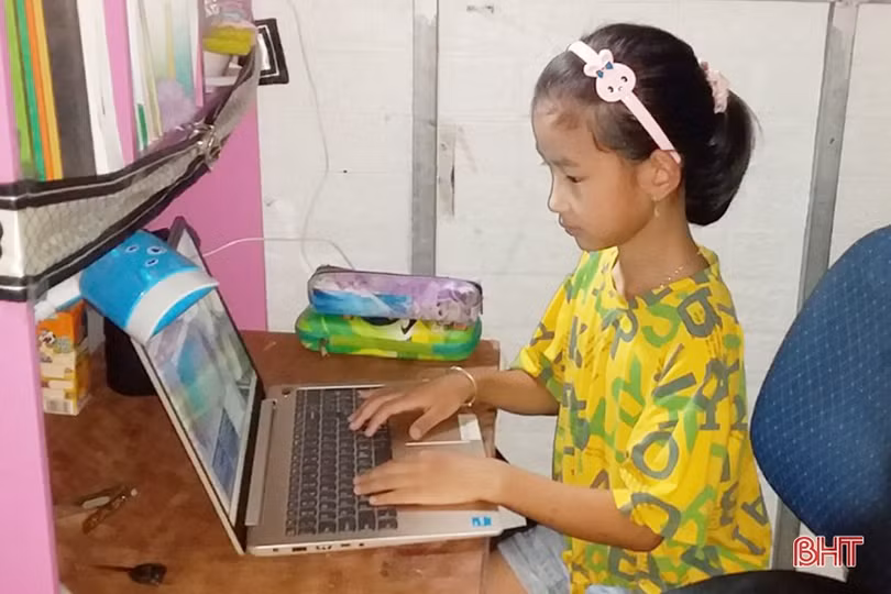 Giải ngân 95% vốn tín dụng cho học sinh, sinh viên mua thiết bị học tập