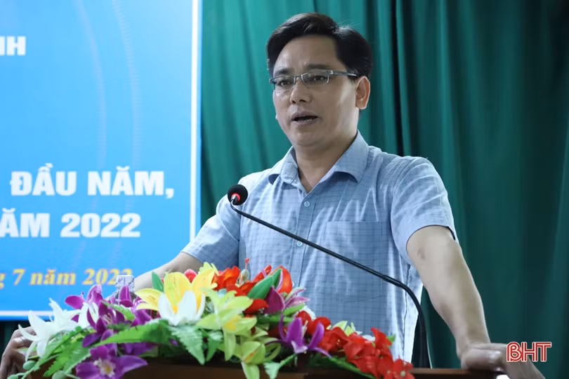 Công đoàn Hà Tĩnh biểu dương 15 tập thể xuất sắc