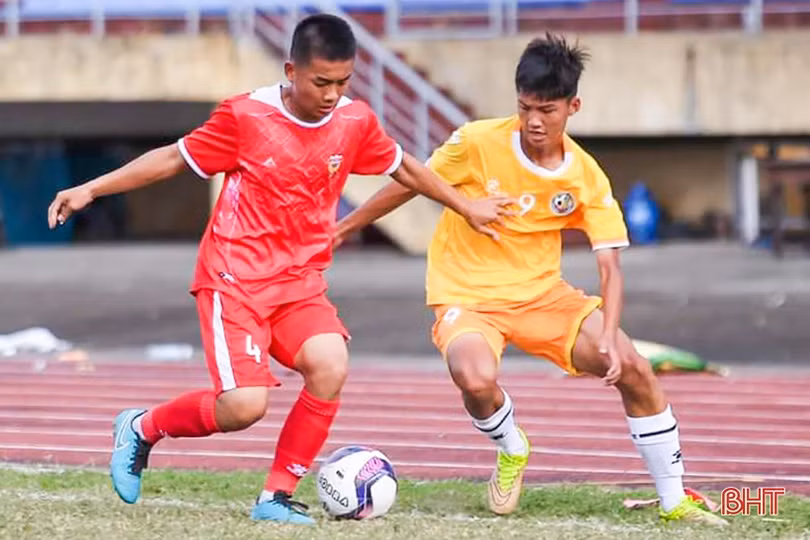 U17 Hồng Lĩnh Hà Tĩnh: Phía trước còn lắm chông gai!