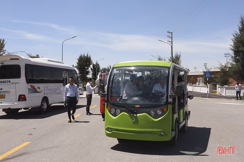 TP Hồ Chí Minh xúc tiến liên kết xây dựng các tour, tuyến du lịch với Hà Tĩnh