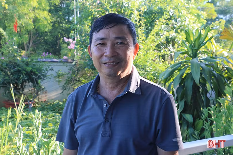 Người đàn ông ở Hà Tĩnh hơn 30 năm...“vác tù và hàng tổng” !