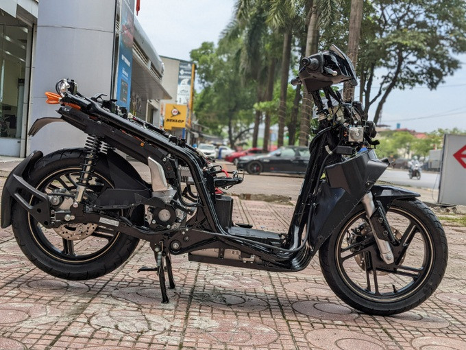 Khám phá loạt linh kiện hàng hiệu bên trong VinFast Theon S - 14 Khám phá loạt linh kiện “hàng hiệu” bên trong VinFast Theon S