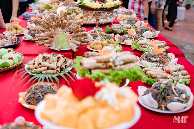 Vui ngày hội gia đình cùng phụ huynh, học sinh Trường Mầm non Trung Kiên