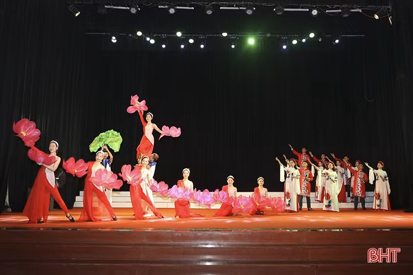 Hà Tĩnh chuẩn bị tham gia Hội diễn “Tiếng hát công nhân, người lao động năm 2022” toàn quốc