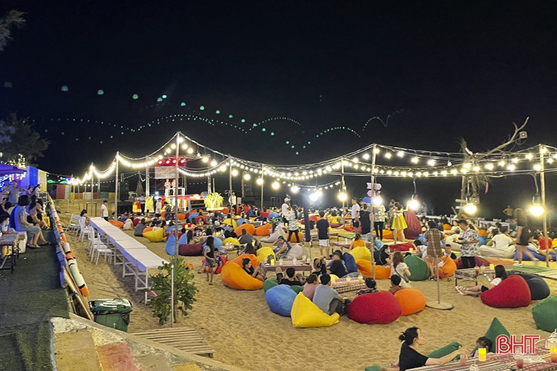 Hà Tĩnh đón trên 1 triệu lượt khách du lịch, vượt chỉ tiêu kế hoạch cả năm 2022