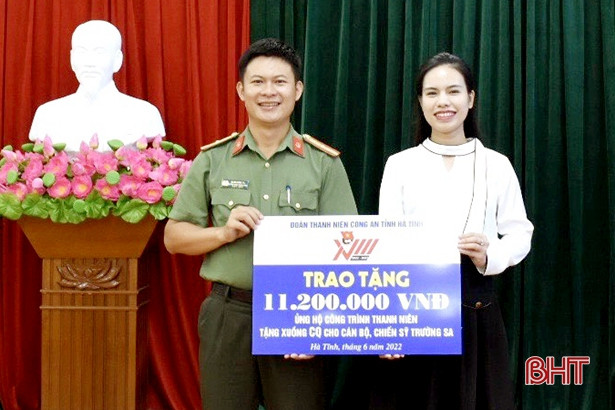 Tuổi trẻ Hà Tĩnh ủng hộ hơn 116 triệu đồng góp quỹ tặng xuồng cho chiến sỹ Trường Sa
