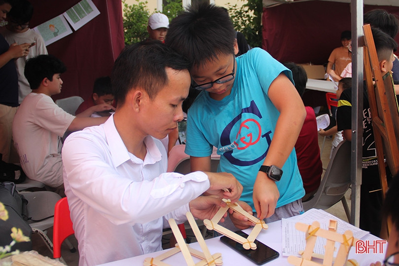 Hào hứng Ngày hội kết nối tại Trường Hội nhập Quốc tế iSchool