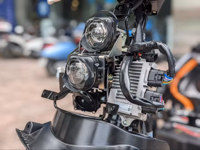 Khám phá loạt linh kiện “hàng hiệu” bên trong VinFast Theon S