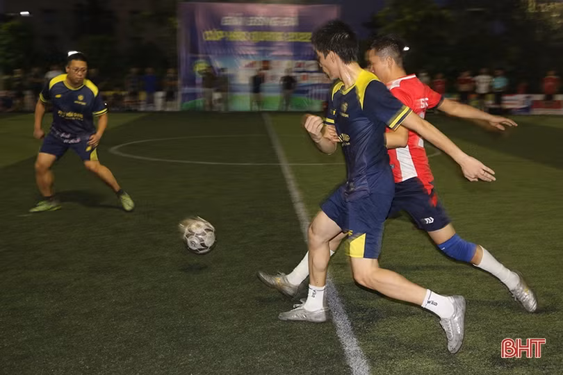 FC Bệnh viện TP Hà Tĩnh vô địch giải bóng đá nam tranh cúp Hào Quang 2022