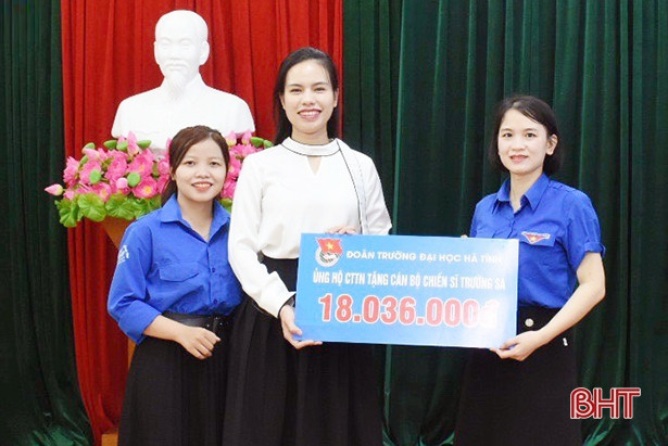 Tuổi trẻ Hà Tĩnh ủng hộ hơn 116 triệu đồng góp quỹ tặng xuồng cho chiến sỹ Trường Sa