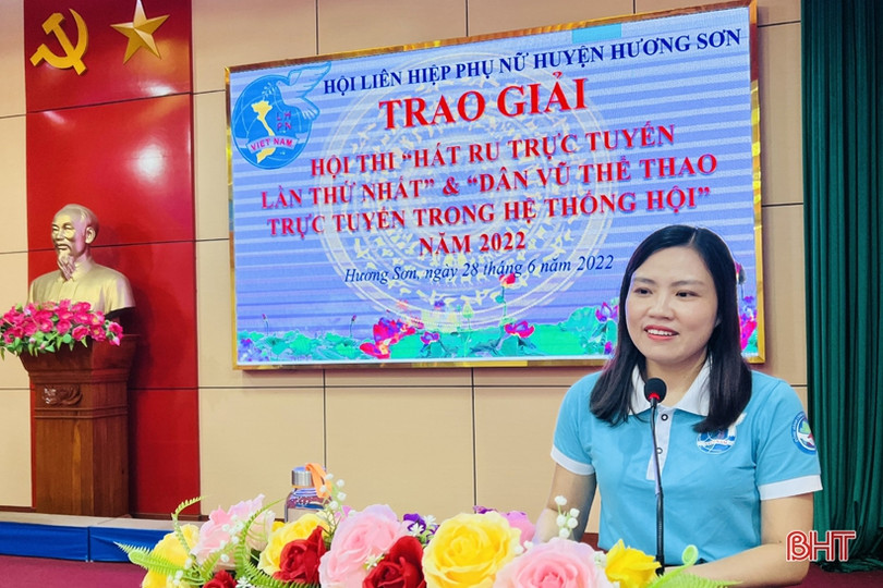 Hương Sơn trao giải hội thi hát ru và dân vũ thể thao 
