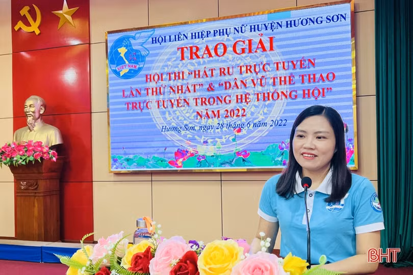 Hương Sơn trao giải hội thi hát ru và dân vũ thể thao 