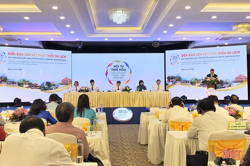 Hà Tĩnh tham gia ký kết liên kết du lịch giữa TP Hồ Chí Minh, Hà Nội với các tỉnh Bắc Trung Bộ mở rộng