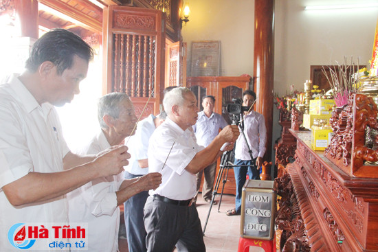 khanh thanh nha tho ho linh cong