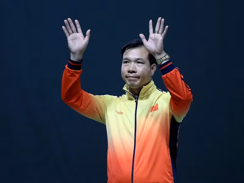 hoang xuan vinh hut hcv thu hai o luot ban cuoi