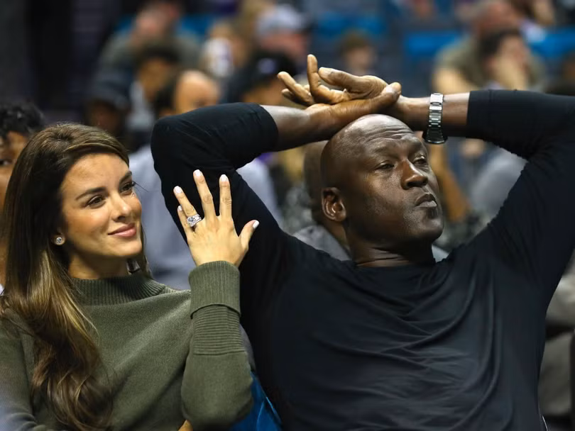 20 so thich pho bien nhat cua gioi sieu giau the gioi