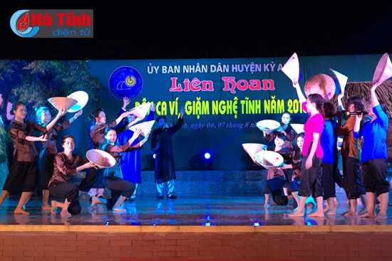 ky anh to chuc thanh cong lien hoan dan ca vi giam nghe tinh