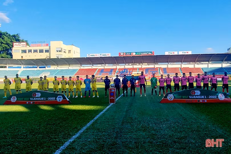 Hồng Lĩnh Hà Tĩnh có điểm số đầu tiên sau lượt 2 V.League 2022