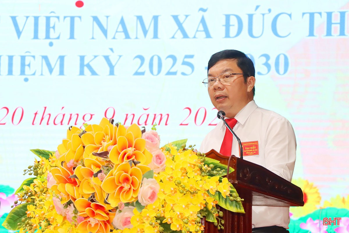 Chủ tịch Ủy ban MTTQ xã Đức Thọ Nguyễn Đăng Quân phát biểu khai mạc đại hội. bqbht_br_2.jpg