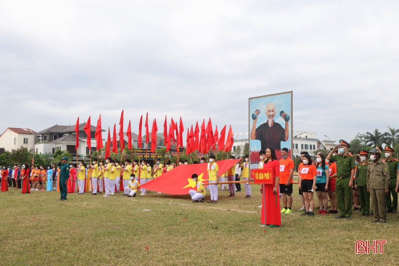 Đại hội TDTT phường Nguyễn Du tranh tài ở 5 bộ môn thi đấu