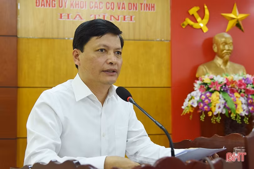 Phát huy vai trò của người đứng đầu trong thực hiện quy chế dân chủ cơ sở