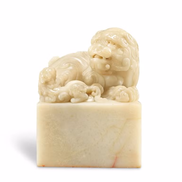 Bảo vật của Vua Càn Long thường dùng được bán với giá gần 500 tỷ đồng